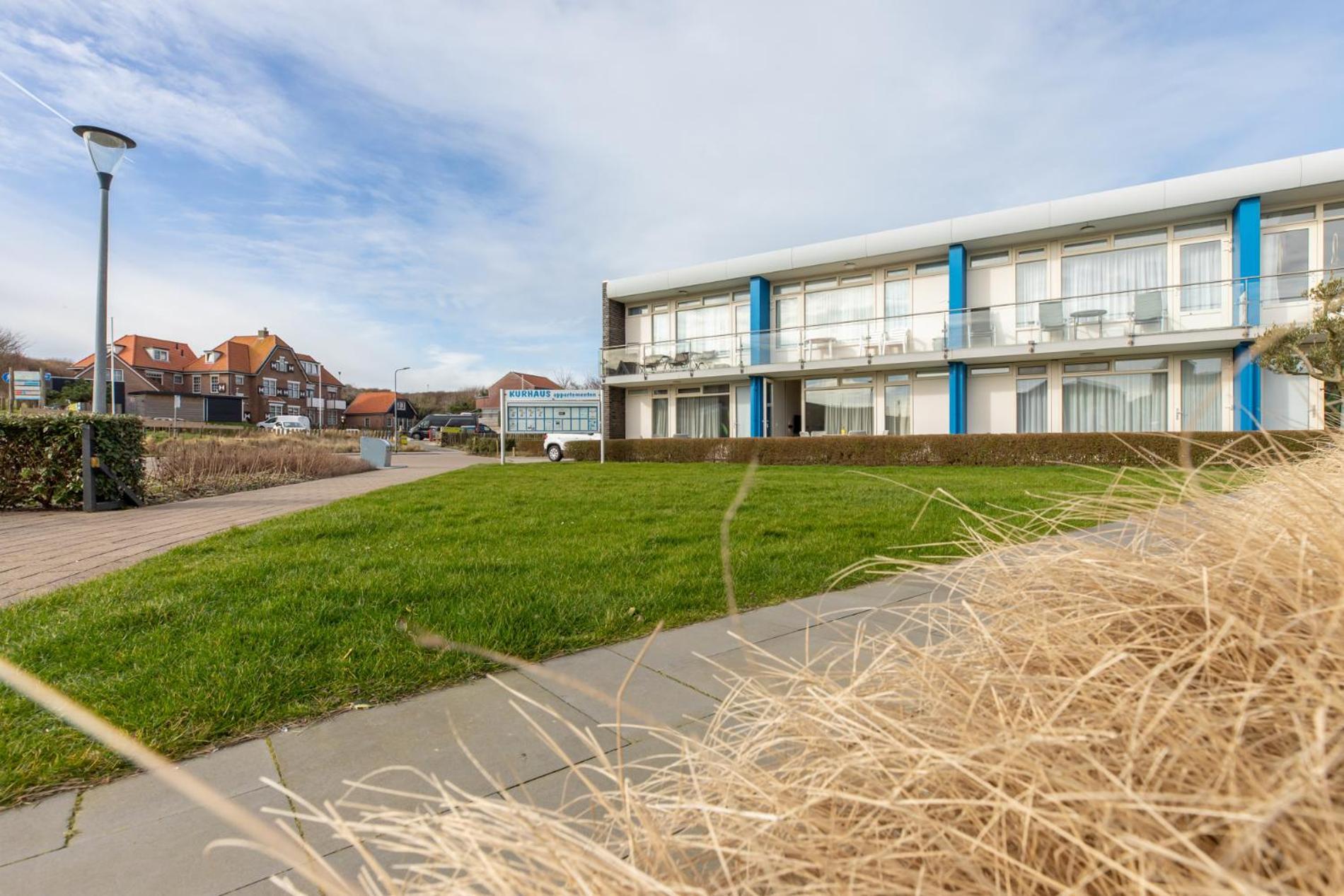 Welcome In - Appartementen Kurhaus - Nieuwstraat 1 Zoutelande, Nabij Strand, Terras, Sauna Bagian luar foto